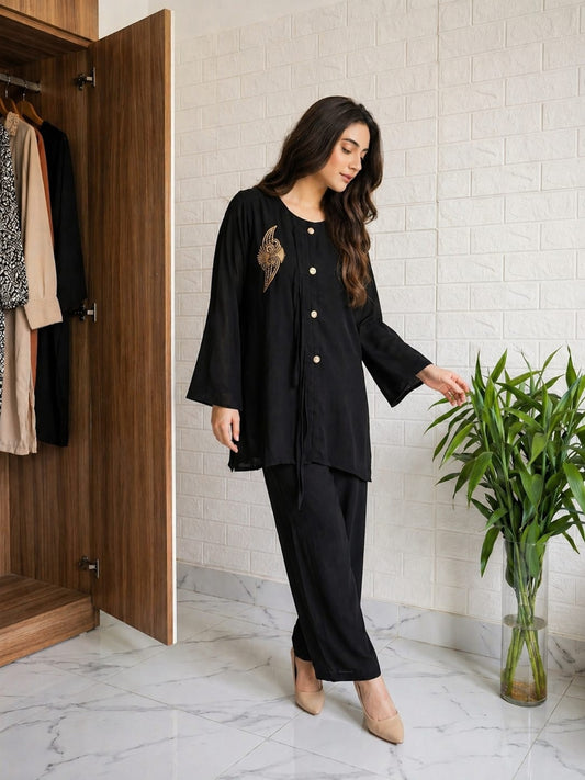 ONYX ELEGANCE